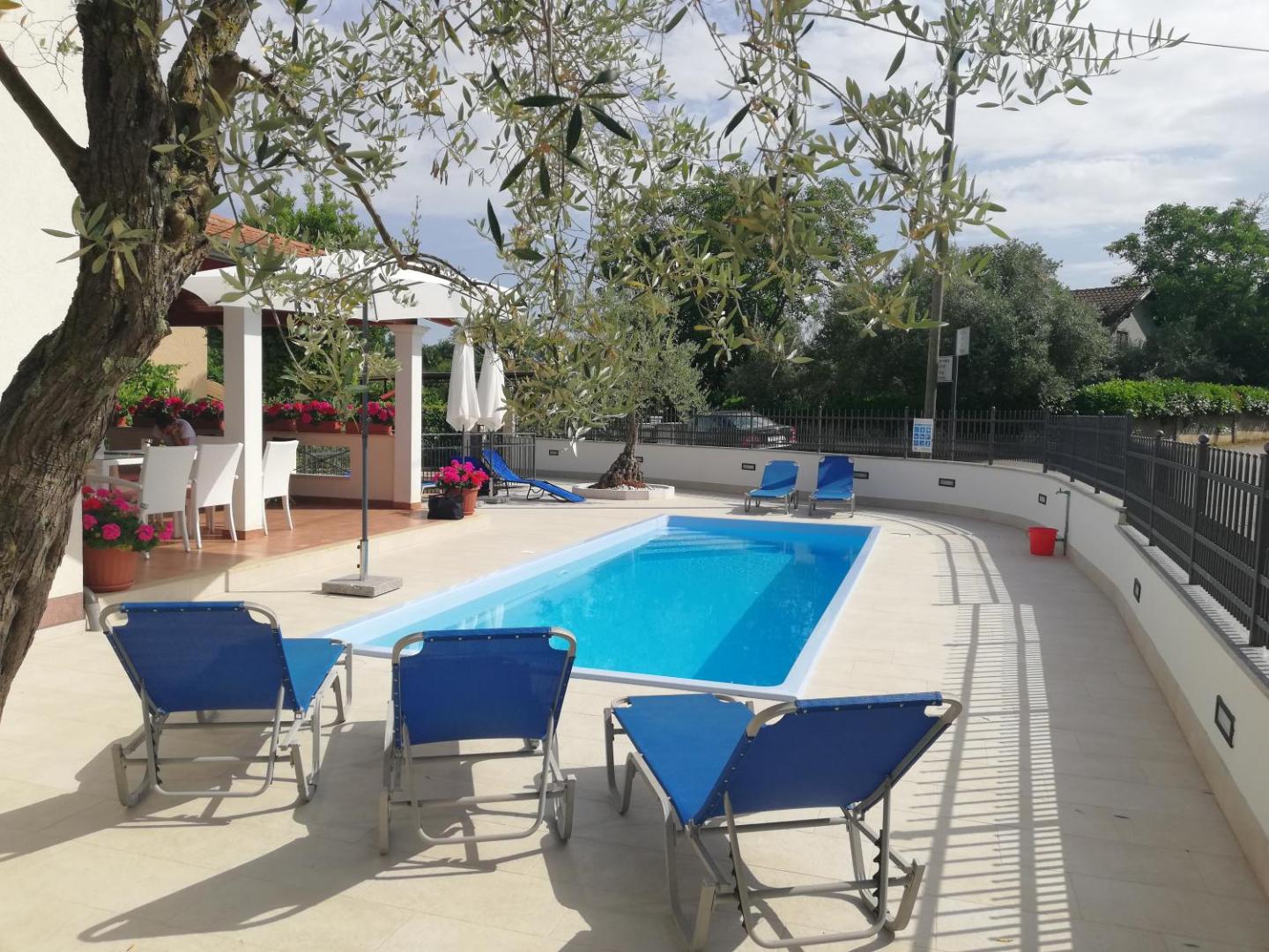 Villa Zare, Foto 5